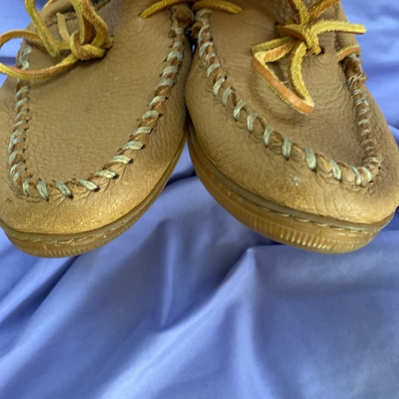 Minnetonka brown slip in moccasins - Picture 3 of 5